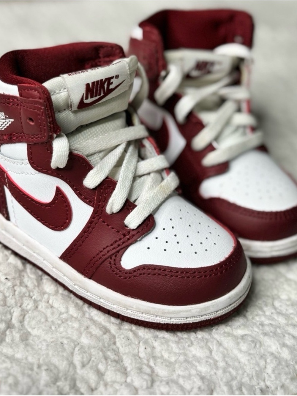 Fire Pink Jordan 1 Low Alt 6C & Jordan Toddler's Retro High Og Artisanal Red Wht - Picture 4 of 6